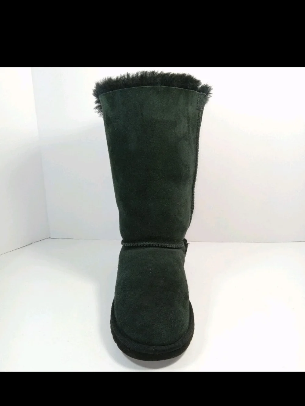 Ugg Bailey Bow Tall II Women’s Dark Green Suede Shearling Winter Boots Sz 4 US